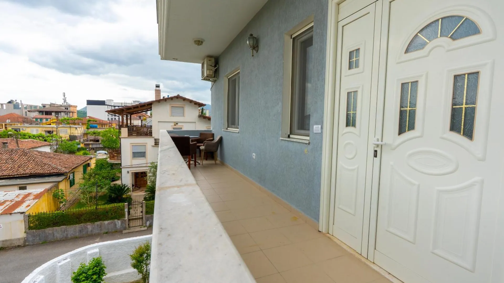 Casa de hóspedes Hotel Shkodra Comfort